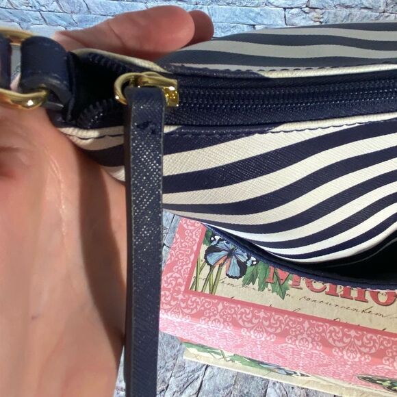 Tommy Hilfiger Nautical Blue White Striped Shoulder Bag Medium Sized Deep Roomy - Picture 6 of 8